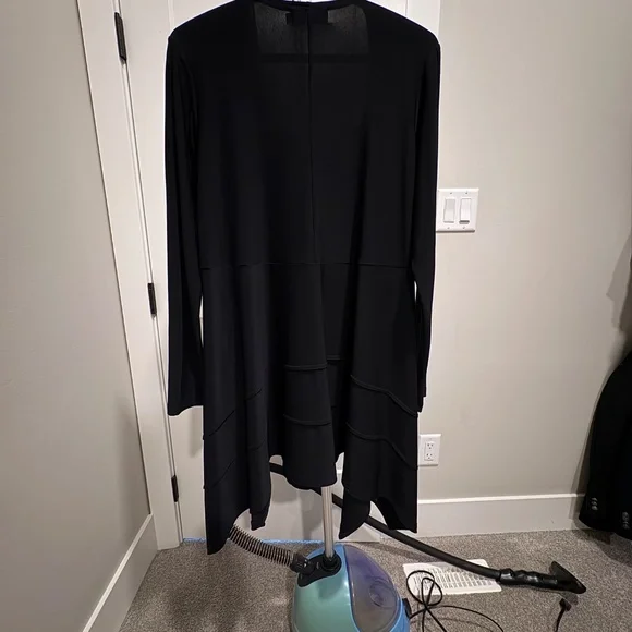 Sympli - Tunic - Picture 2 of 3